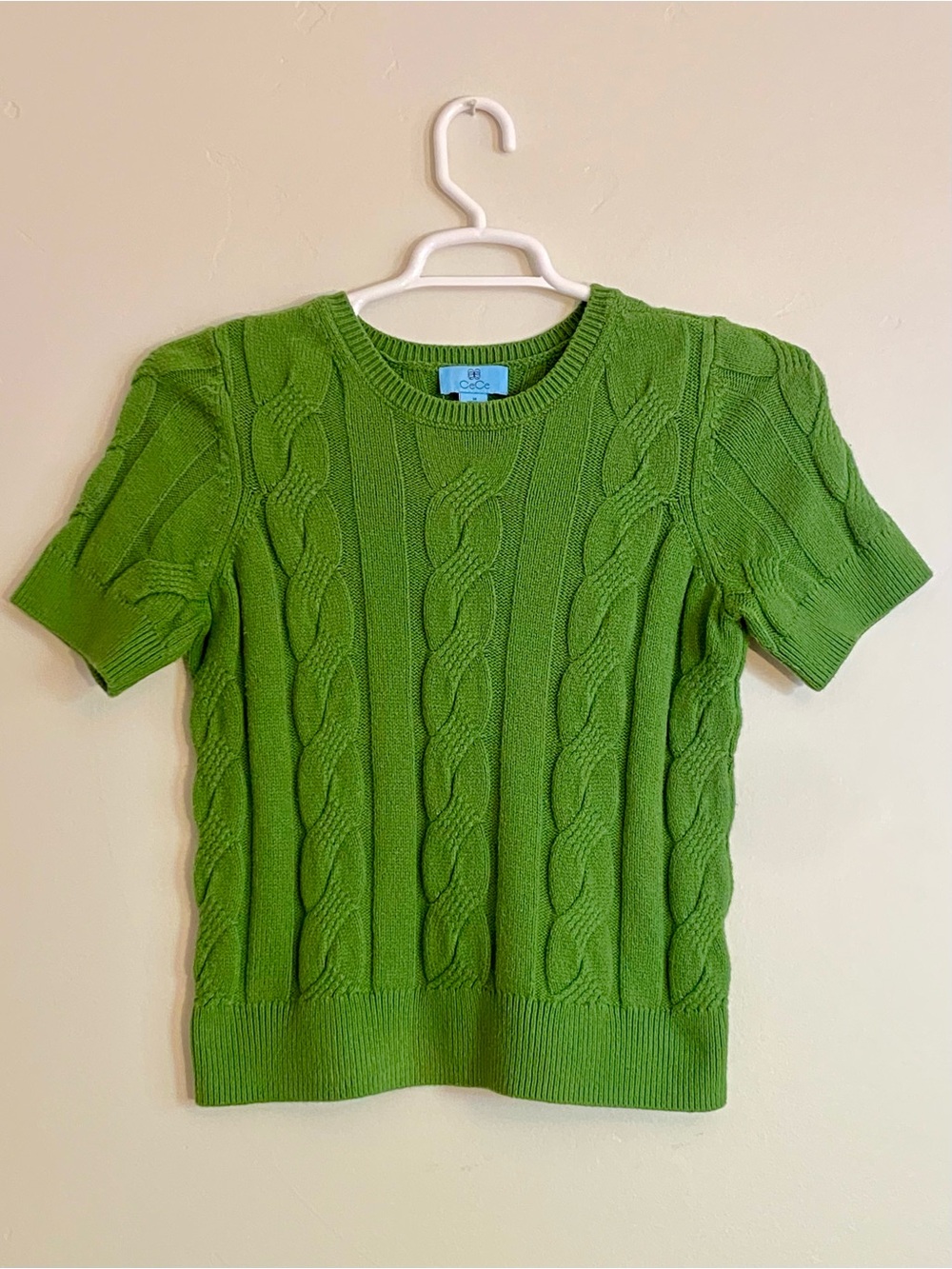 CeCe Preppy Kelly Green Cable-Knit Short Sleeve Crewneck Sweater